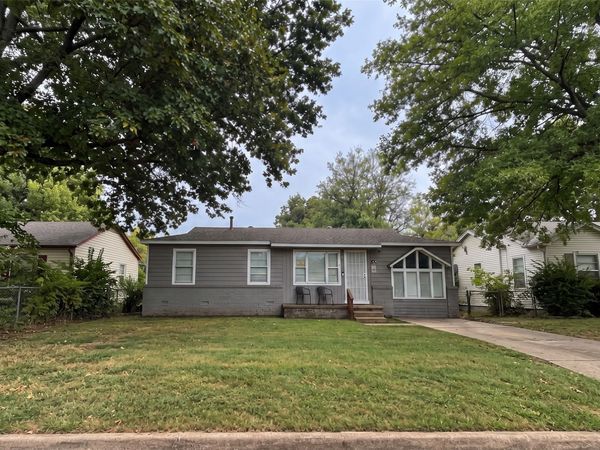 820 E 51st Place North , Tulsa, OK 74126