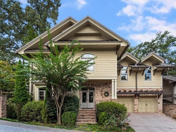 105 Weatherford Place, Roswell, GA 30075