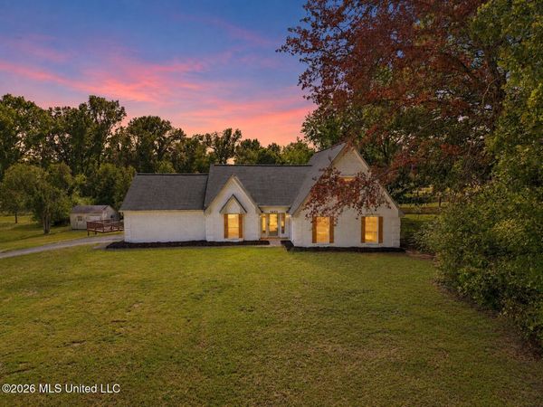 1655 Thousand Oaks Drive, Hernando, MS 38632