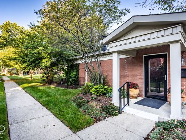7346 King George Drive , Indianapolis, IN 46260