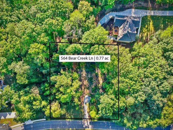 564 Bear Creek Lane, Bogart, GA 30622