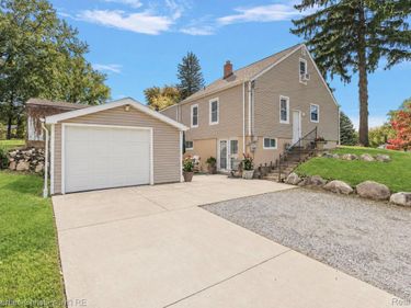 1566 Joslyn Avenue, Pontiac, Mi 48340