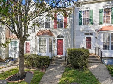 16116 TACONIC CIRCLE , DUMFRIES, VA 22025