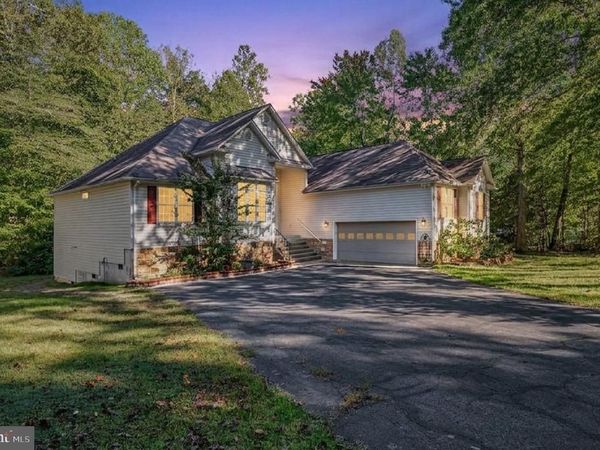 211 BATTLEFIELD ROAD, LOCUST GROVE, VA 22508