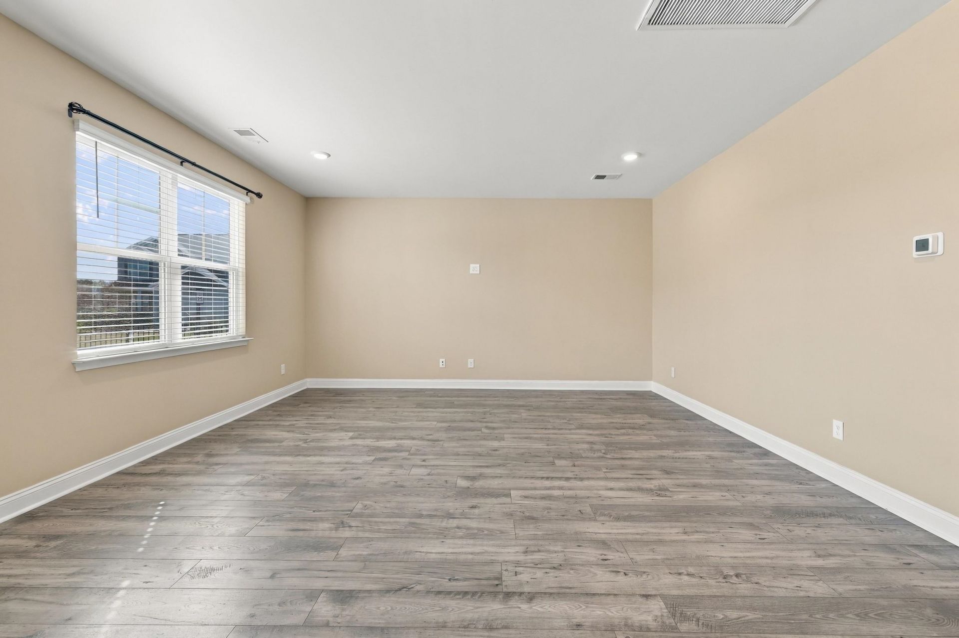 8081 Fort Hill Way Photo 16