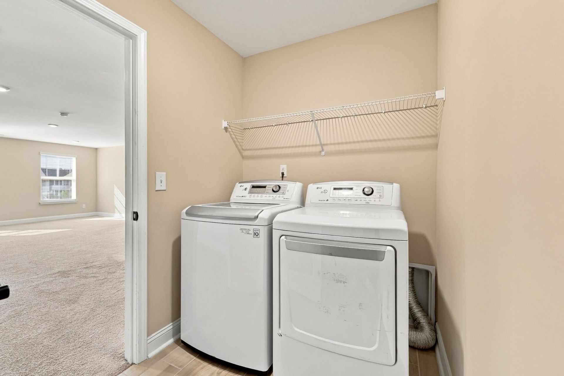 8081 Fort Hill Way Photo 33