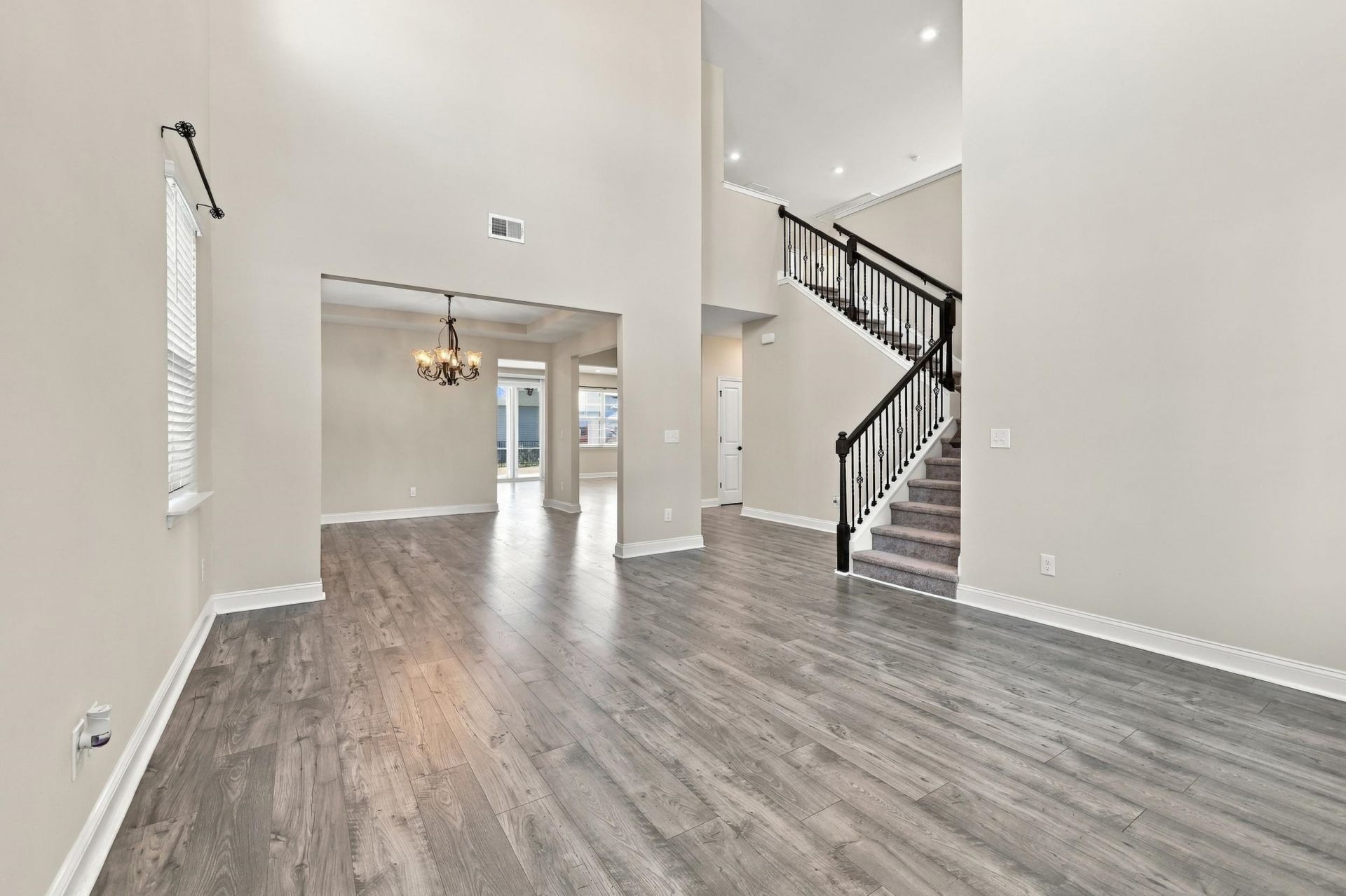 8081 Fort Hill Way Photo 8