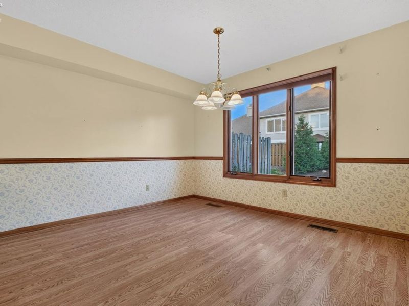 120 Ambleside Way, Amherst, OH 44001 Photo 19