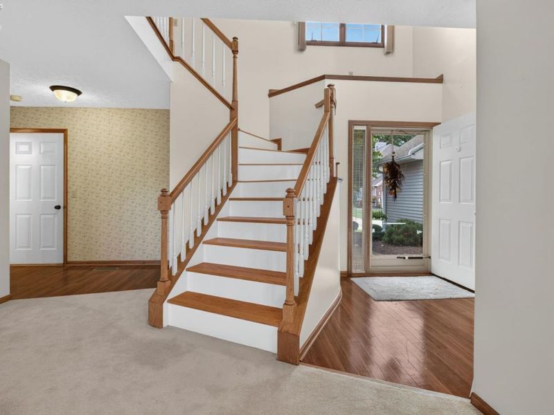 120 Ambleside Way, Amherst, OH 44001 Photo 32