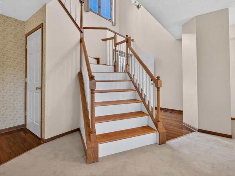 120 Ambleside Way, Amherst, OH 44001 Photo 33