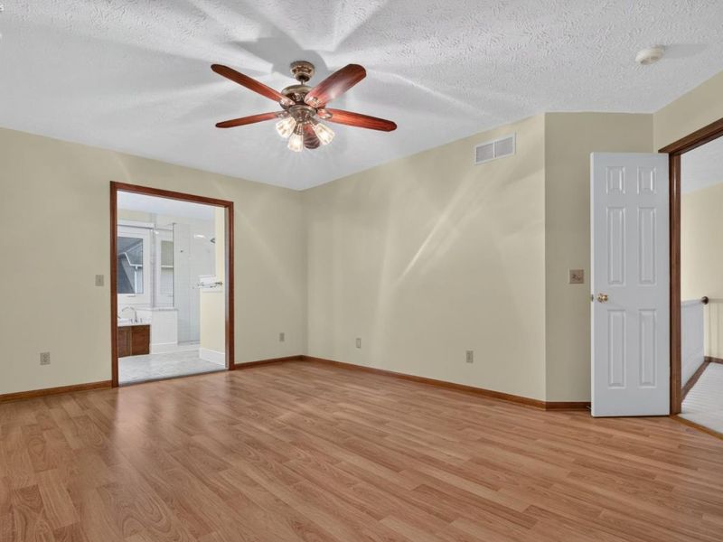 120 Ambleside Way, Amherst, OH 44001 Photo 40