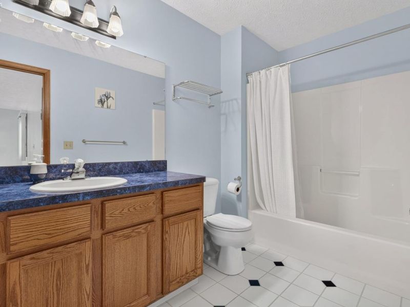 120 Ambleside Way, Amherst, OH 44001 Photo 49