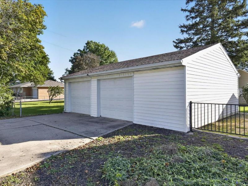 2803 Starr Avenue, Oregon, OH 43616 Photo 44