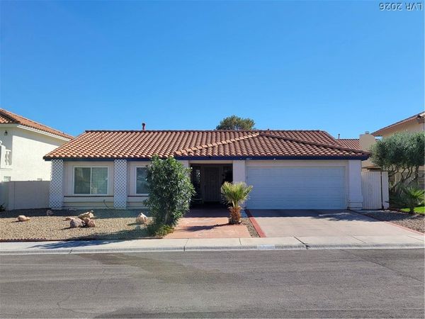 9017 Feather River Court , Las Vegas, NV 89117