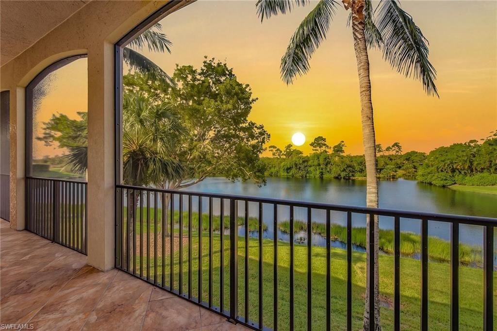 3142 Aviamar Cir, Unit 201, Naples, FL 34114 Photo