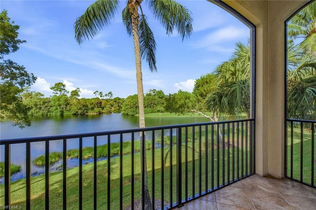 3142 Aviamar Cir, Unit 201, Naples, FL 34114 Photo