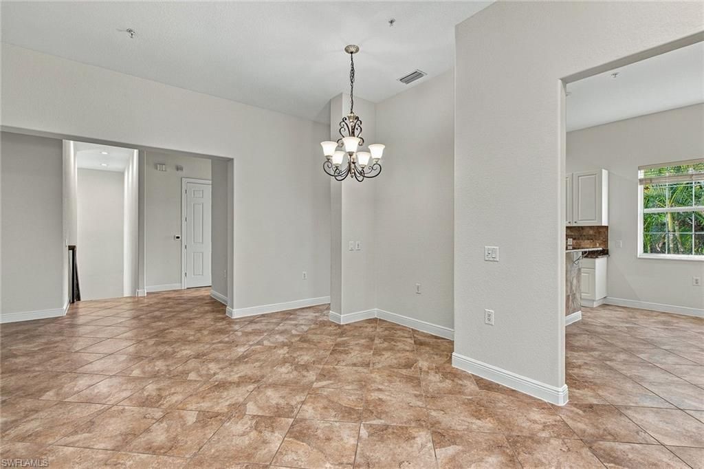 3142 Aviamar Cir, Unit 201, Naples, FL 34114 Photo