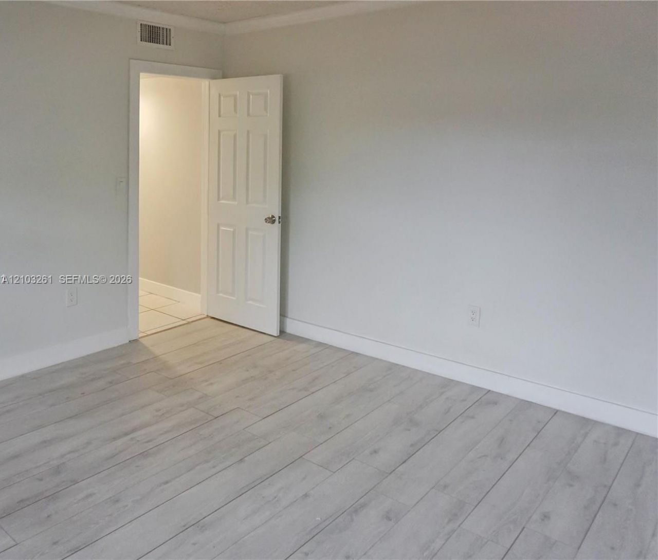 1265 W 24th St , Unit 224, Hialeah, FL 33010 Photo