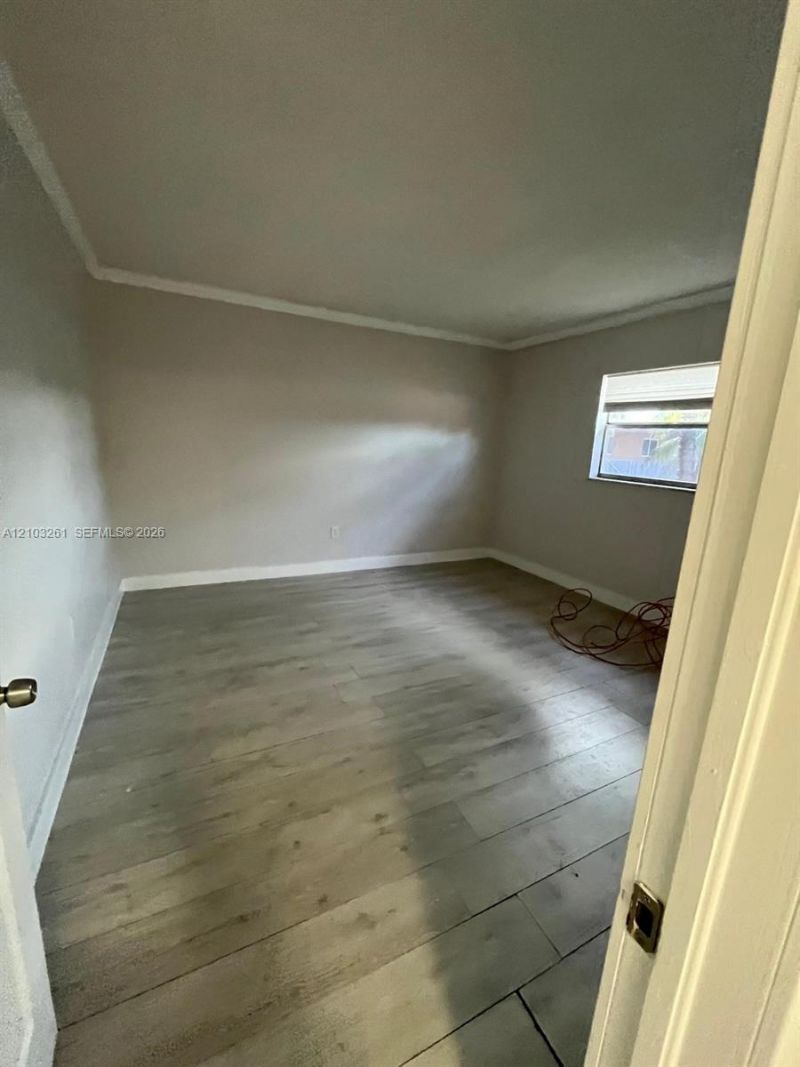 1265 W 24th St , Unit 224, Hialeah, FL 33010 Photo