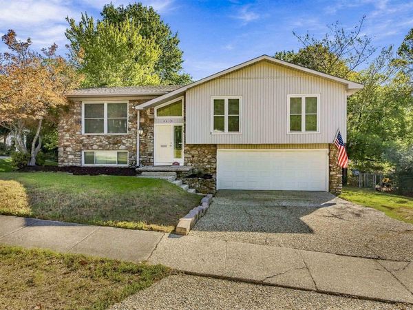 2219 Breckenridge Dr, Little Rock, AR 72227