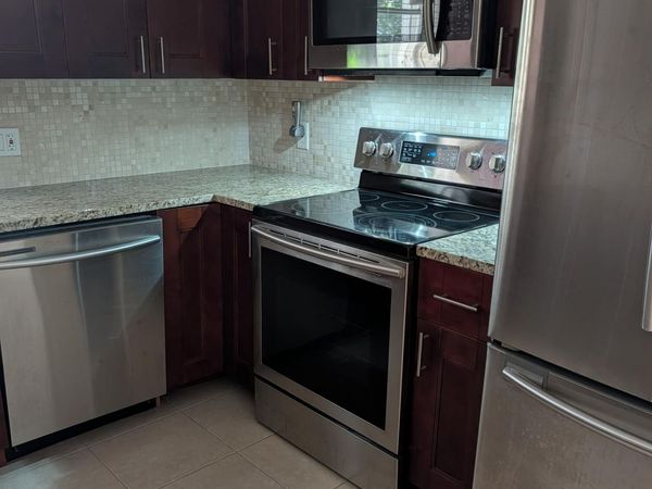 1215 NE 18th Avenue, Fort Lauderdale, FL 33304