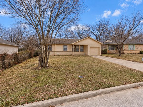 158 W 49th Place North , Tulsa, OK 74126