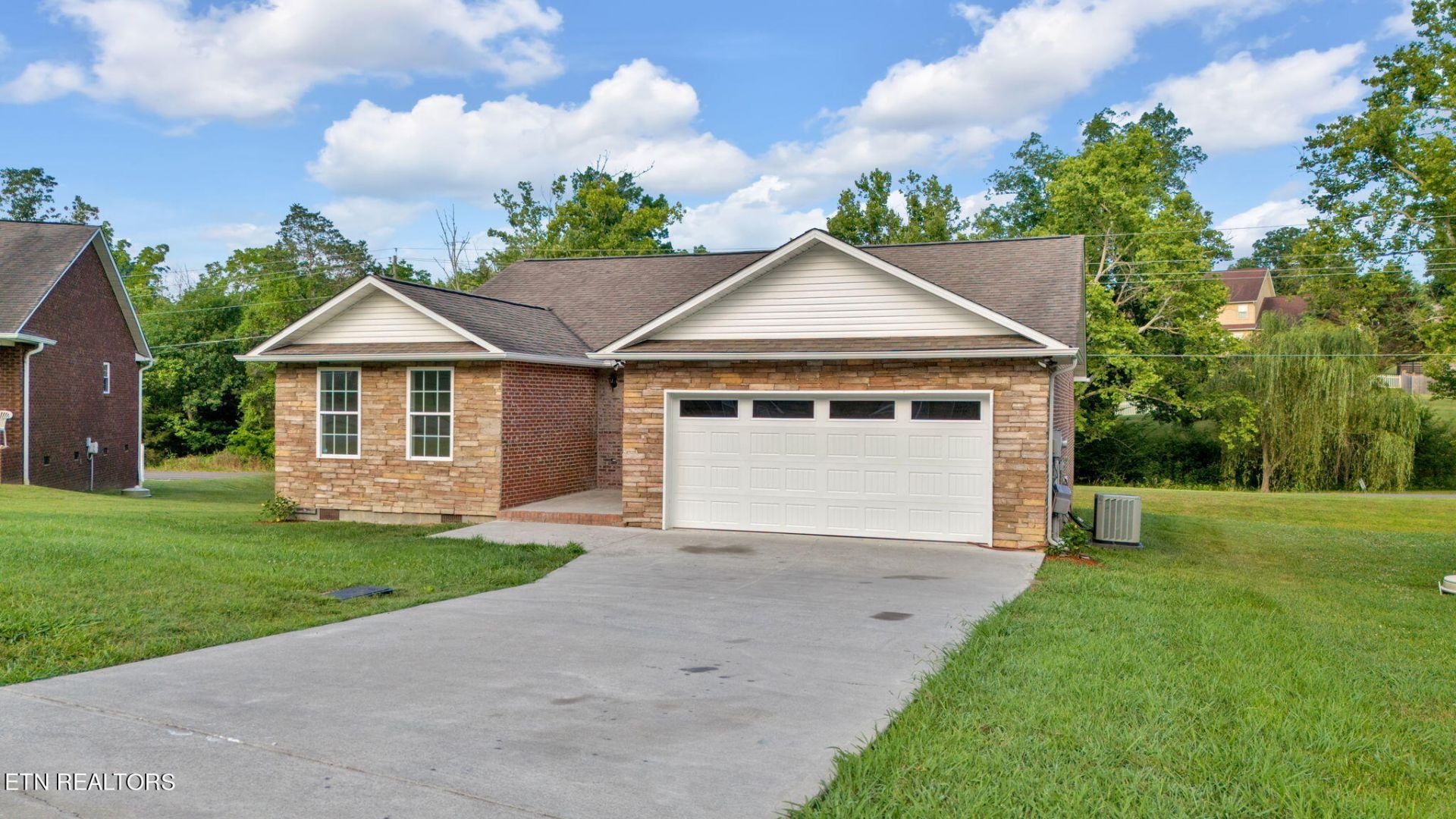 334 Joshua Landing Court, Seymour, TN 37865 Main Photo