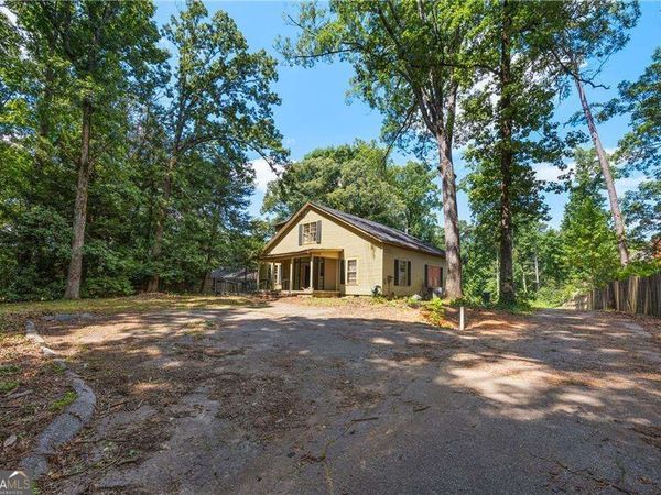 3740 Peachtree Dunwoody Road NE, Atlanta, GA 30342