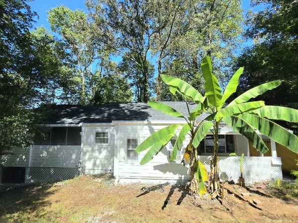 1057 Washington Road, East Point, GA 30344
