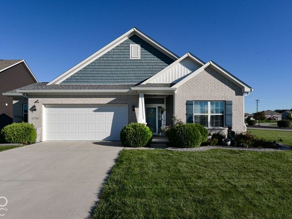 6798 W Wintergreen Court , McCordsville, IN 46055