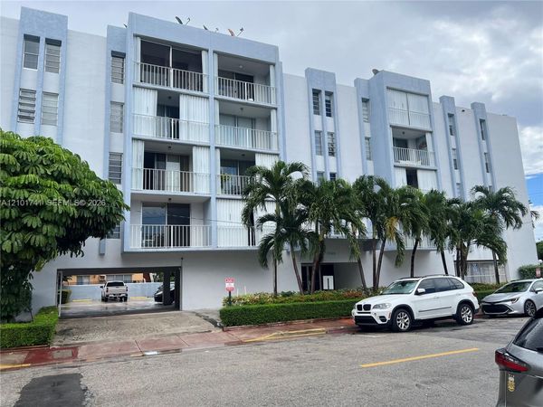 7705 Abbott Ave , Unit 305, Miami Beach, FL 33141