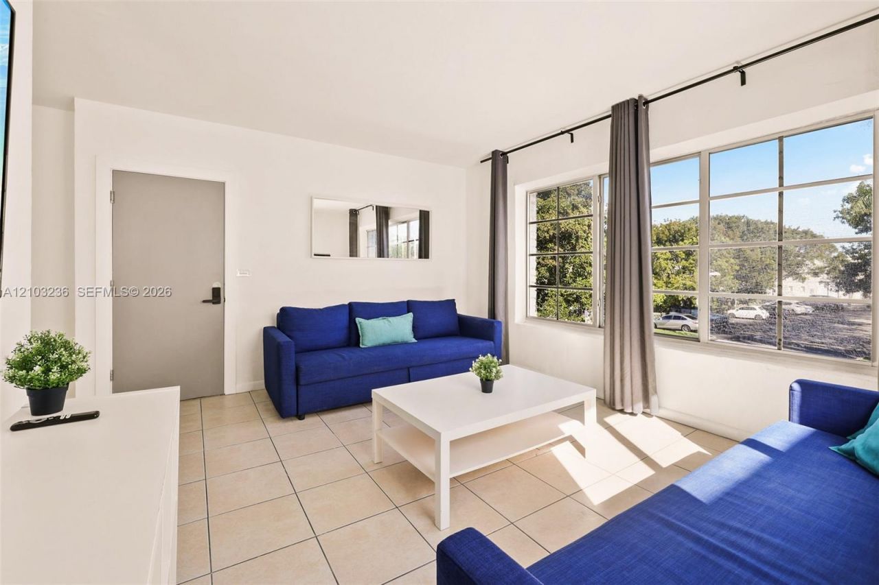 7340 Harding Ave , Unit 14, Miami Beach, FL 33141 Photo