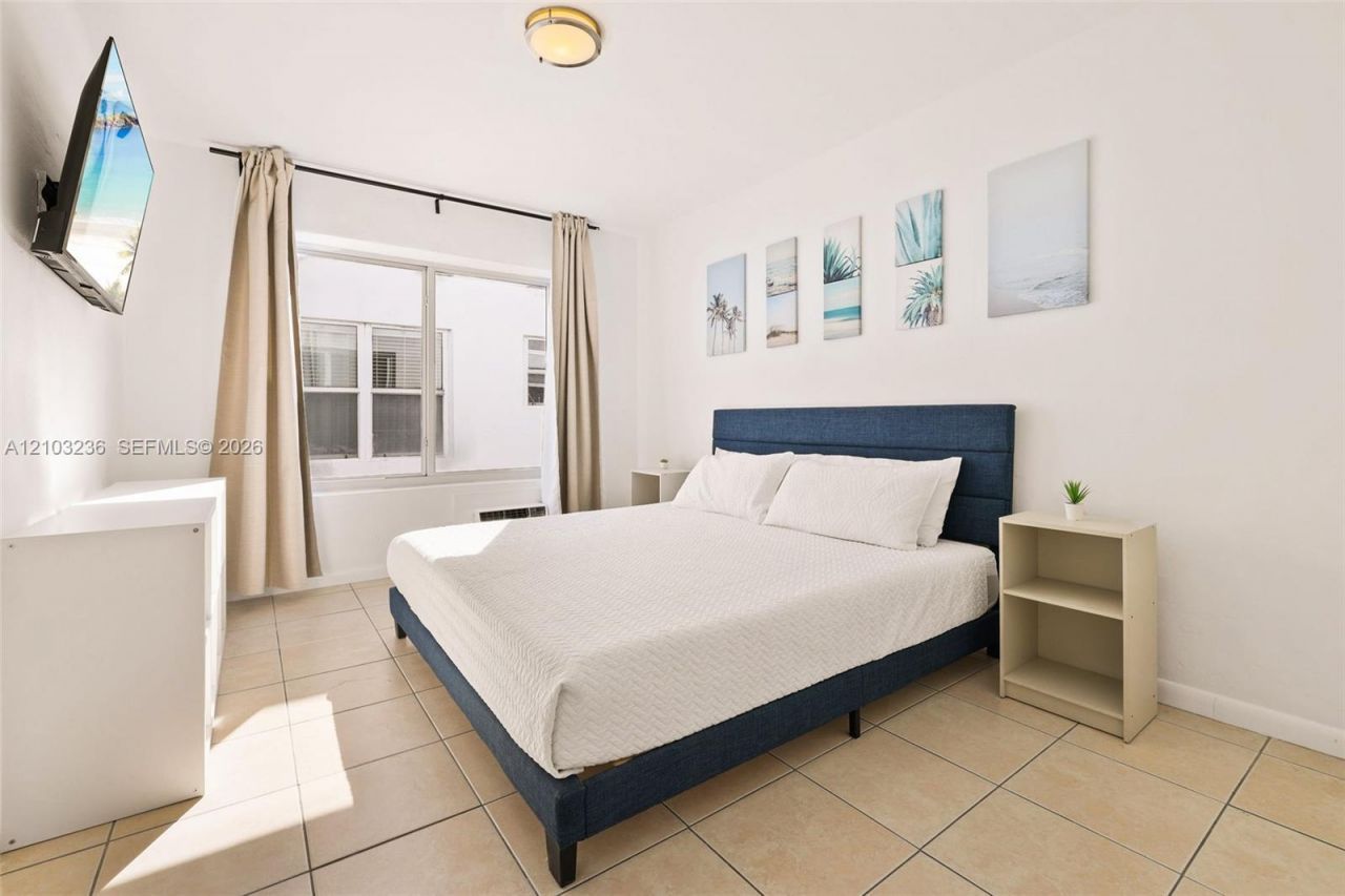 7340 Harding Ave , Unit 14, Miami Beach, FL 33141 Photo