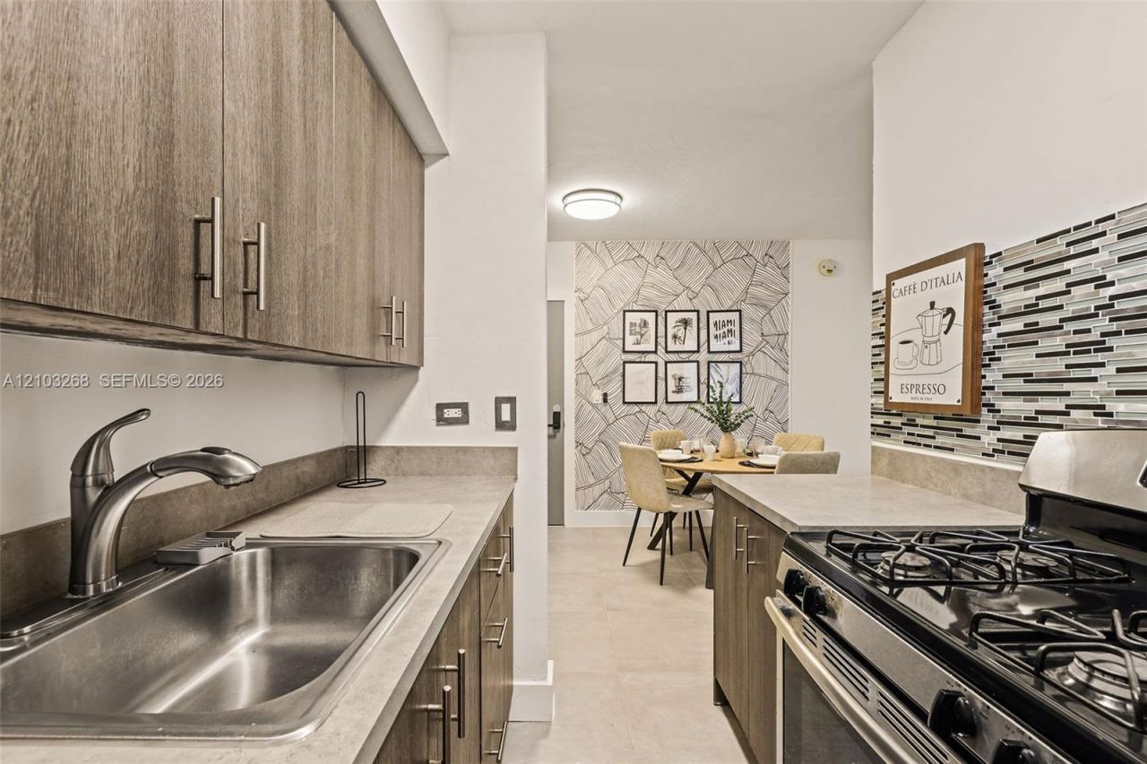 7340 Harding Ave , Unit 2, Miami Beach, FL 33141 Photo