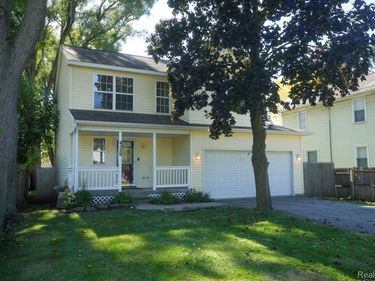 4529 Thirza Court, Waterford Township, Mi 48329