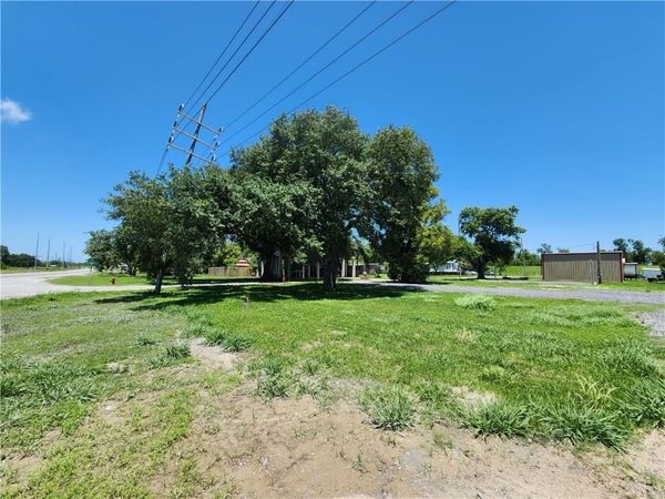 113 OAK RIDGE LANE, Port Sulphur, LA 70083
