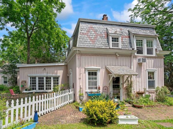 383 W Neck Road , Lloyd Harbor, NY 11743