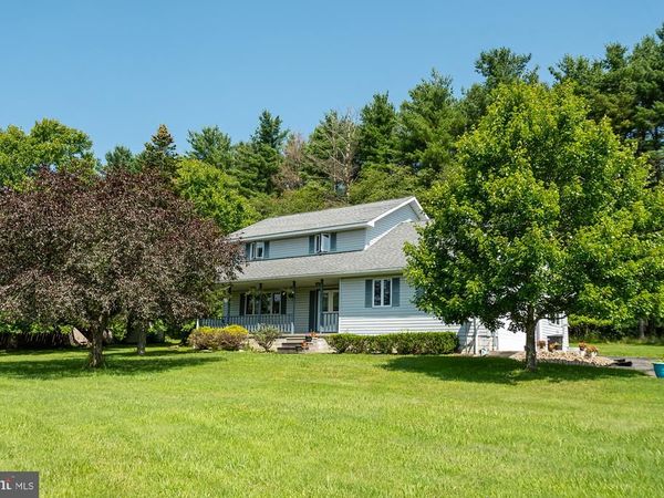 723 KINGS COURT, MT LAKE PARK, MD 21550
