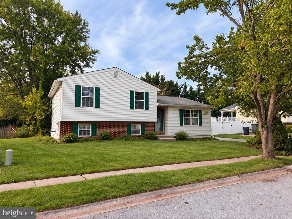 11 TUSCARORA TRL , TANEYTOWN, MD 21787