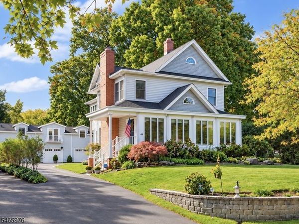 46 S Highwood Ave, Glen Rock, NJ 07452