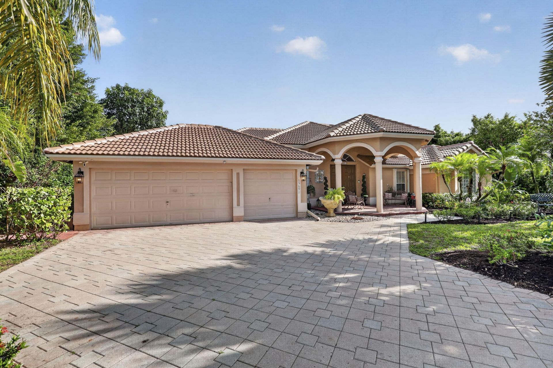 15691 Cedar Grove Lane, Wellington, FL 33414 Photo
