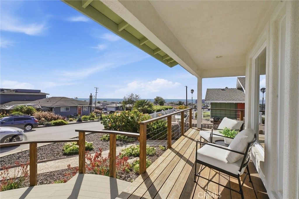 631 Ocean View, Grover Beach, CA 93433 Main Photo