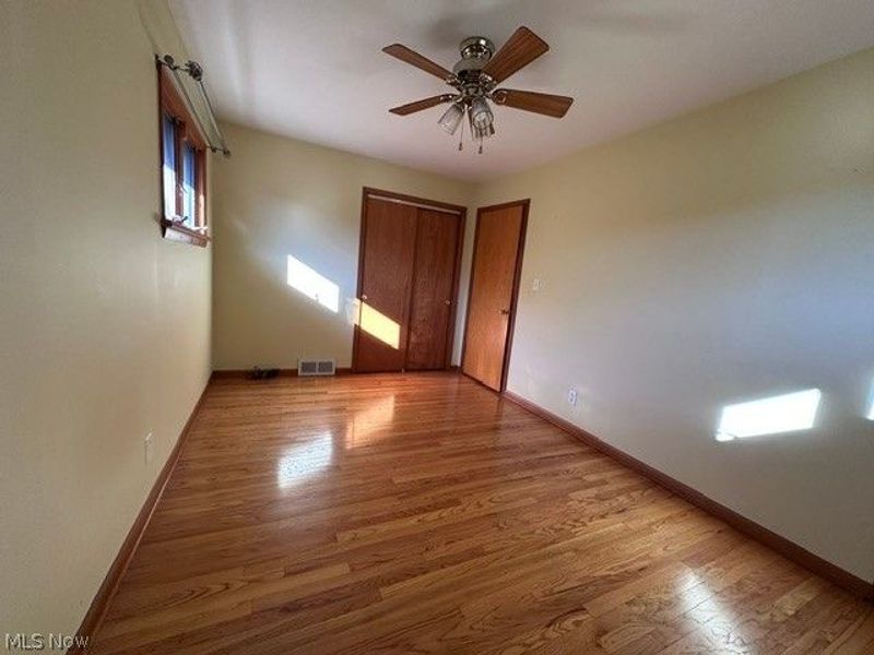 9621 Melody Lane, Brooklyn, OH 44144 Photo 18