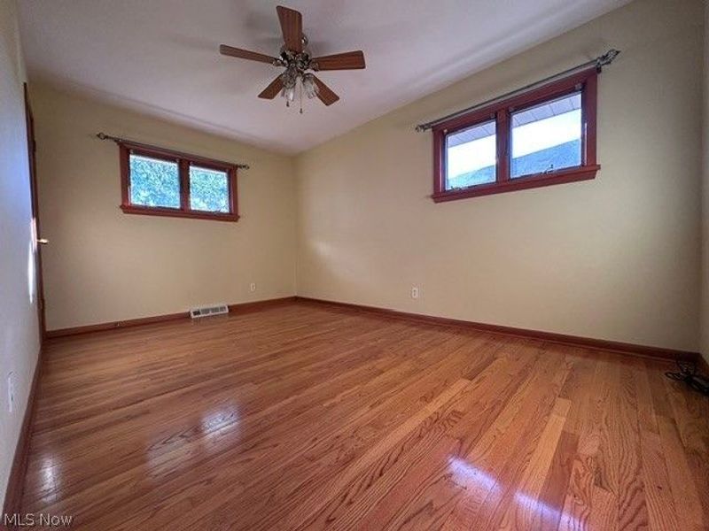 9621 Melody Lane, Brooklyn, OH 44144 Photo 25