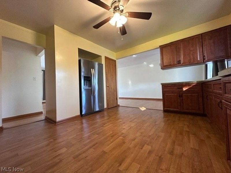 9621 Melody Lane, Brooklyn, OH 44144 Photo 5