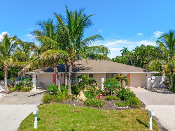 400 75TH STREET , HOLMES BEACH, FL 34217