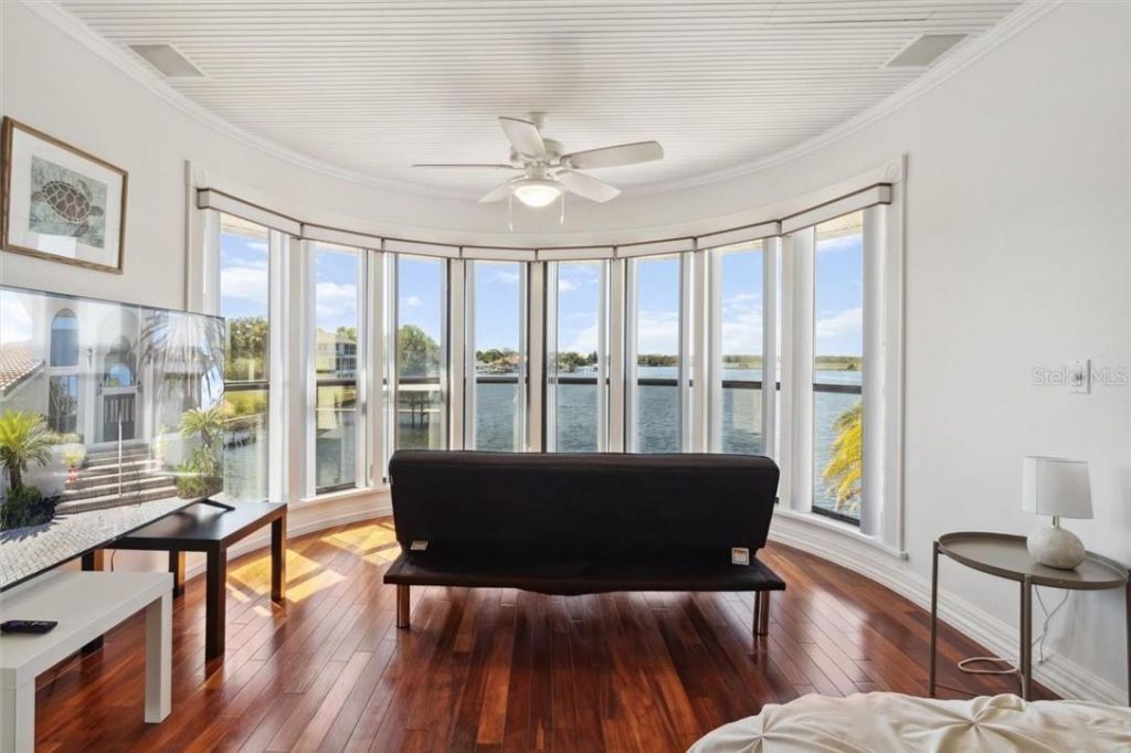 1128 N Circle Drive, Crystal River, FL 34429 Photo