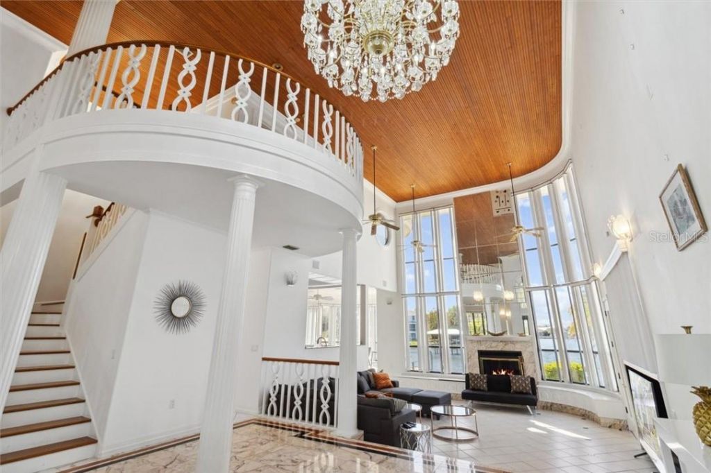 1128 N Circle Drive, Crystal River, FL 34429 Photo