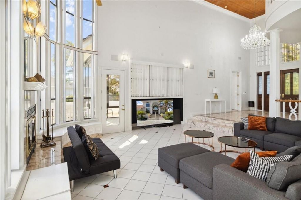 1128 N Circle Drive, Crystal River, FL 34429 Photo