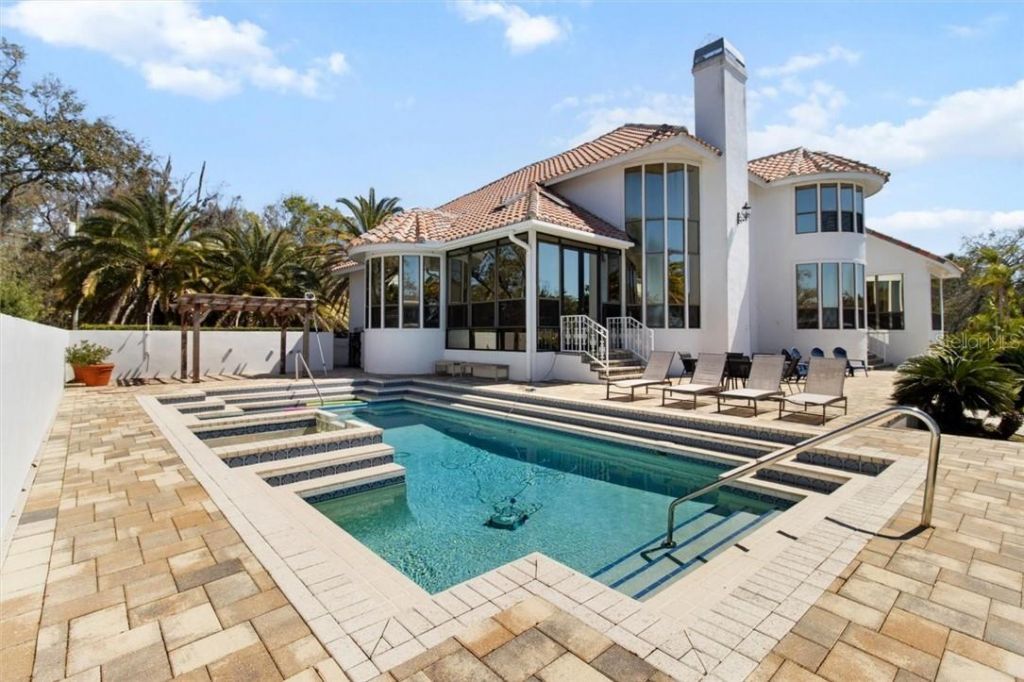 1128 N Circle Drive, Crystal River, FL 34429 Photo